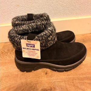 Skechers Black Ankle Boots with Gray Knit Cuff